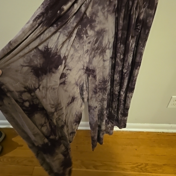Torrid Super Soft Culotte Jumpsuit Deep Black Tie Dye 4X NWT - Picture 3 of 8